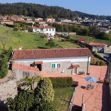 Casa Da Cerca Holiday home *