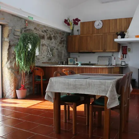 Hébergement de vacances Casa Da Cerca Fornelo