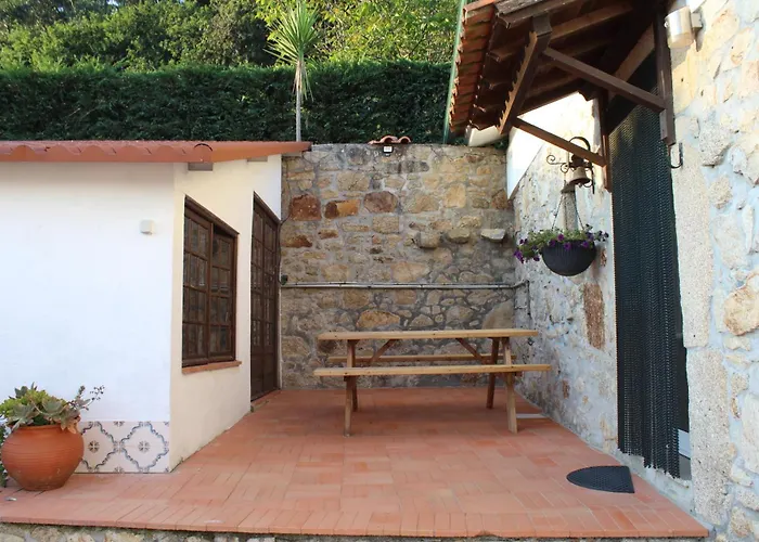 Casa Da Cerca * Fornelo